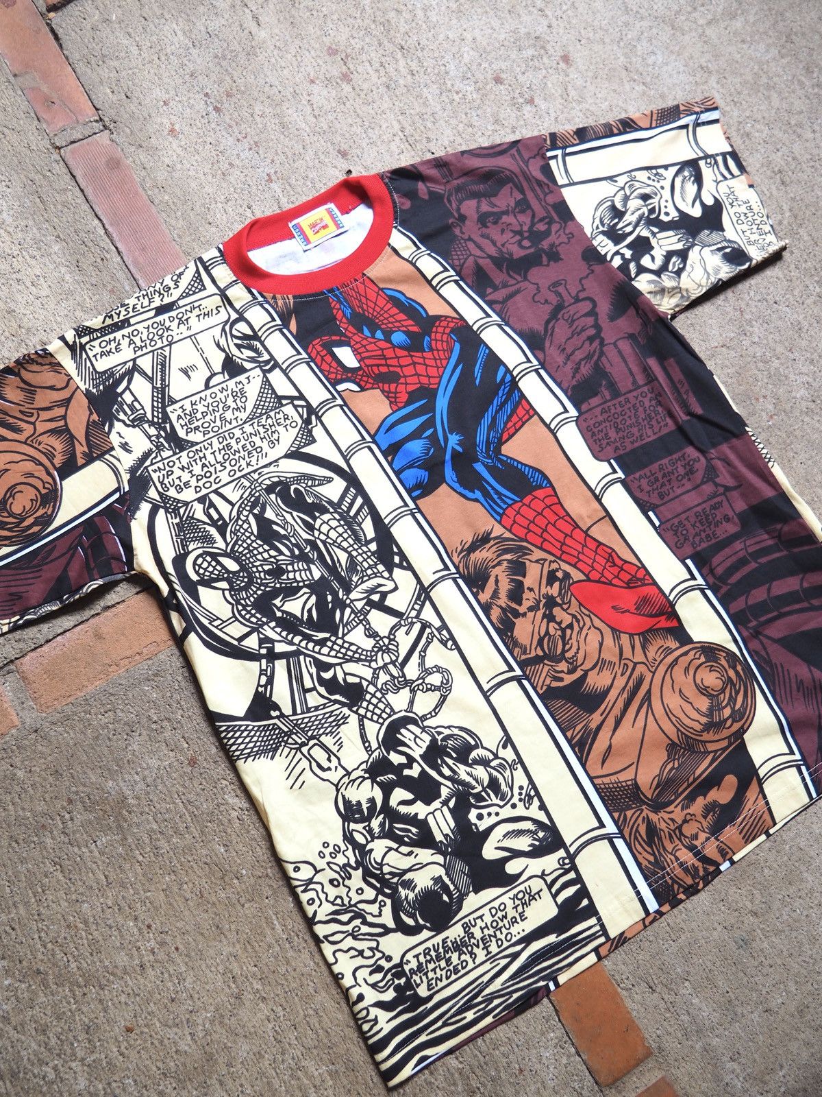 Vintage Vintage 90’s bootleg Tee, Marvel, Spiderman, AOP, XL Size US XL / EU 56 / 4 - 2 Thumbnail