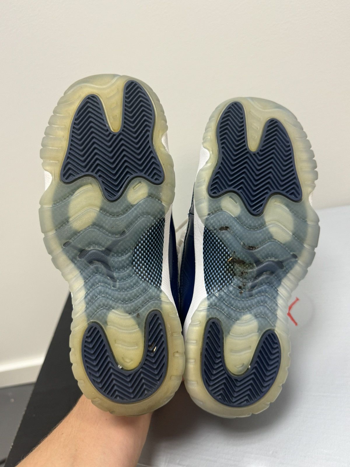 Jordan Brand Jordan 11 unc win like 82 (GS) Size US 6.5 / EU 39-40 - 5 Thumbnail