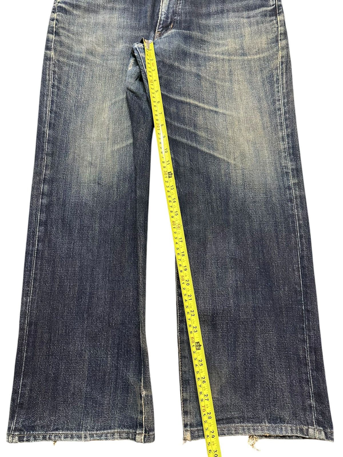 Wrangler Vintage Wrangler Blue Faded Wash Style Loose Jeans Size US 36 / EU 52 - 12 Thumbnail