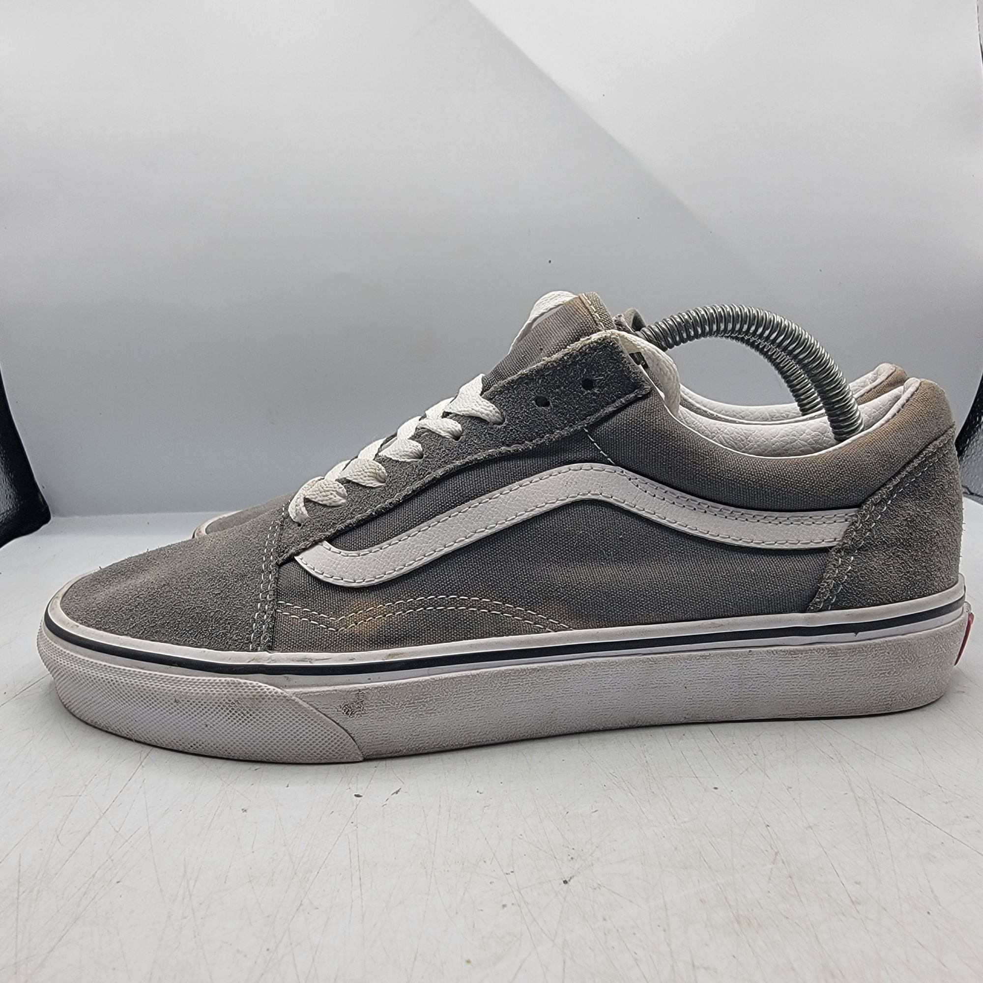 Vans Vans Old Skool Mens 9.5 Gray White Sneaker Shoes Skate Casua Size US 9.5 / EU 42-43 - 12 Thumbnail