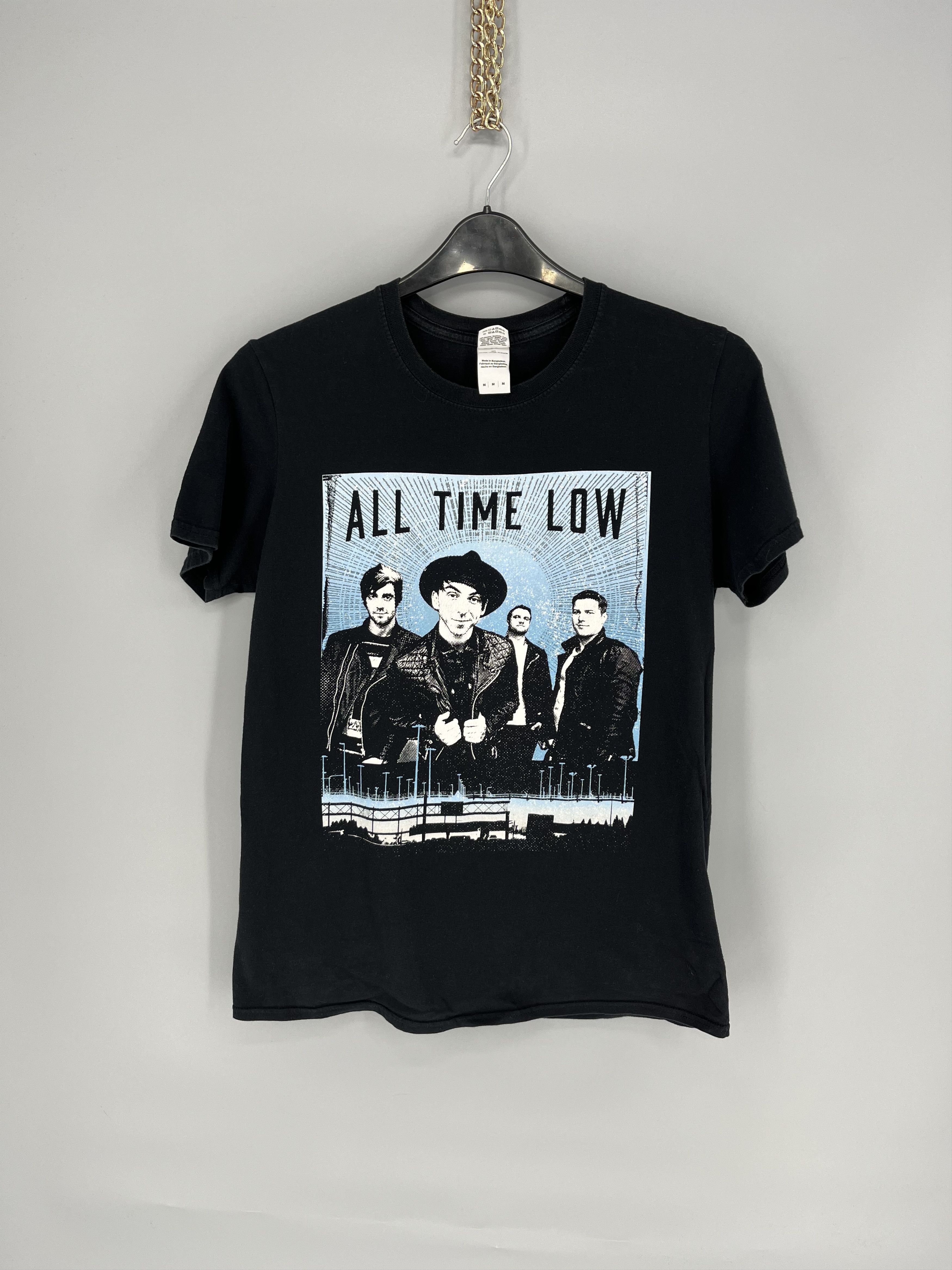 Band Tees Vintage Y2K All Time Low tour 2006-2008 Band Tee Size US M / EU 48-50 / 2 - 1 Thumbnail