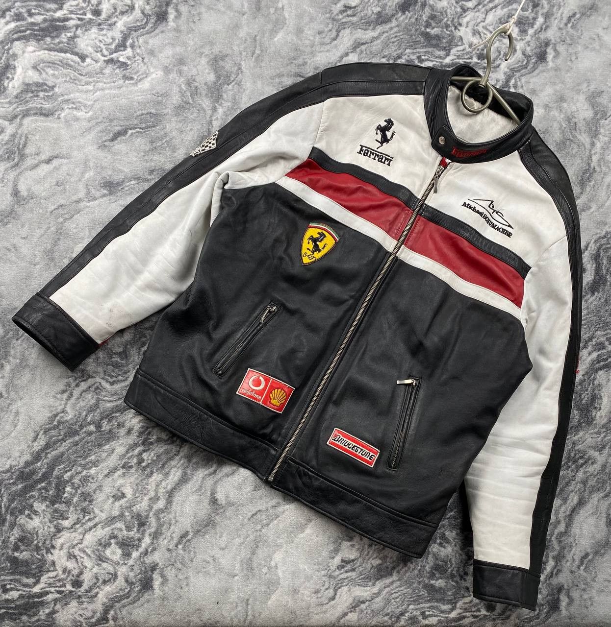 Ferrari Vintage Ferrari Racing Leather Jacket F1 Big Logo Men Size US XL / EU 56 / 4 - 1 Thumbnail