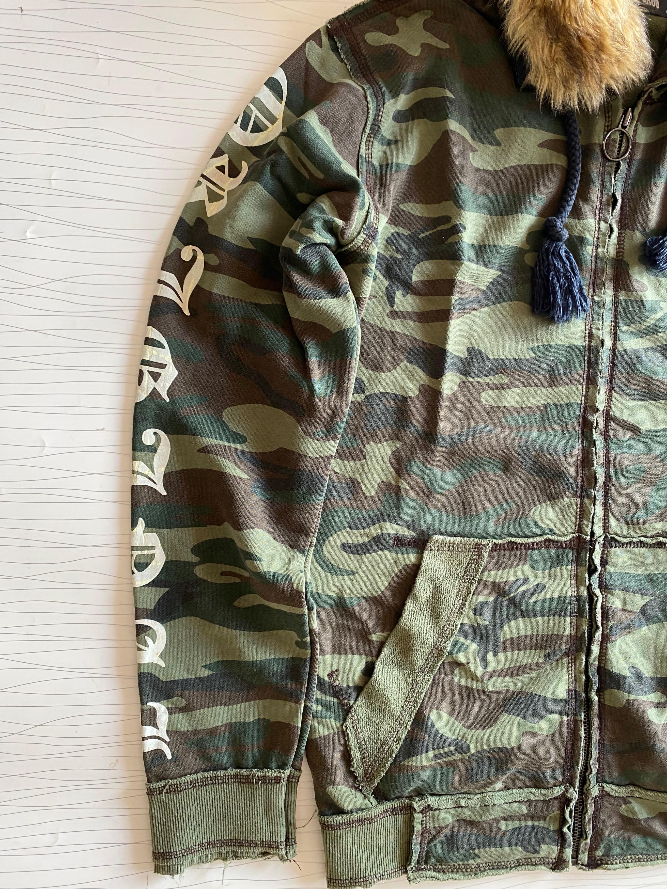 Hysteric Glamour Camouflage Jacket Buckaroo Skull Fur Hoodie Lgb style Size US L / EU 52-54 / 3 - 5 Thumbnail