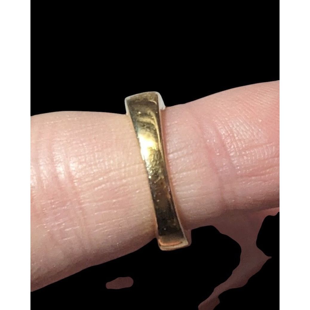 Other Glamorous Bright Gold Tone Large Three Stone Cubic Zirconia Size ONE SIZE - 6 Thumbnail