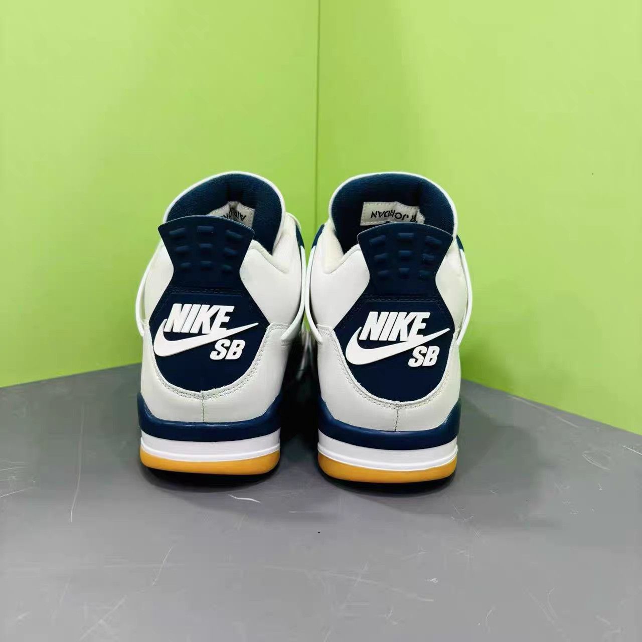 Jordan Brand Air Jordan 4 SB Basketball Shoes K15 Size US 9.5 / EU 42-43 - 6 Thumbnail