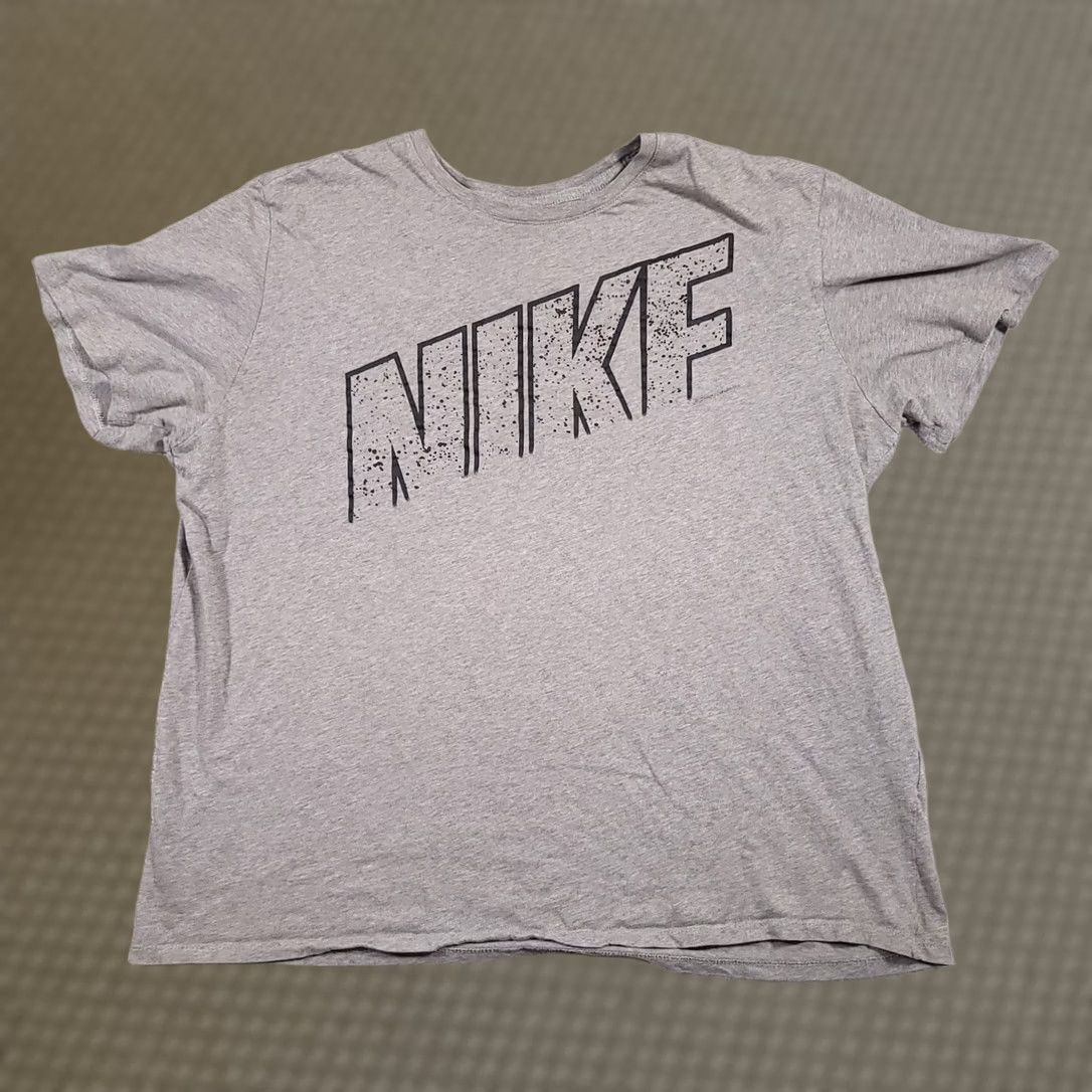 Nike Nike Shirt Mens XXL Athletic Cut Gray Graphic Short Sleeve Spell Out Grunge Size US XXL / EU 58 / 5 - 1 Thumbnail