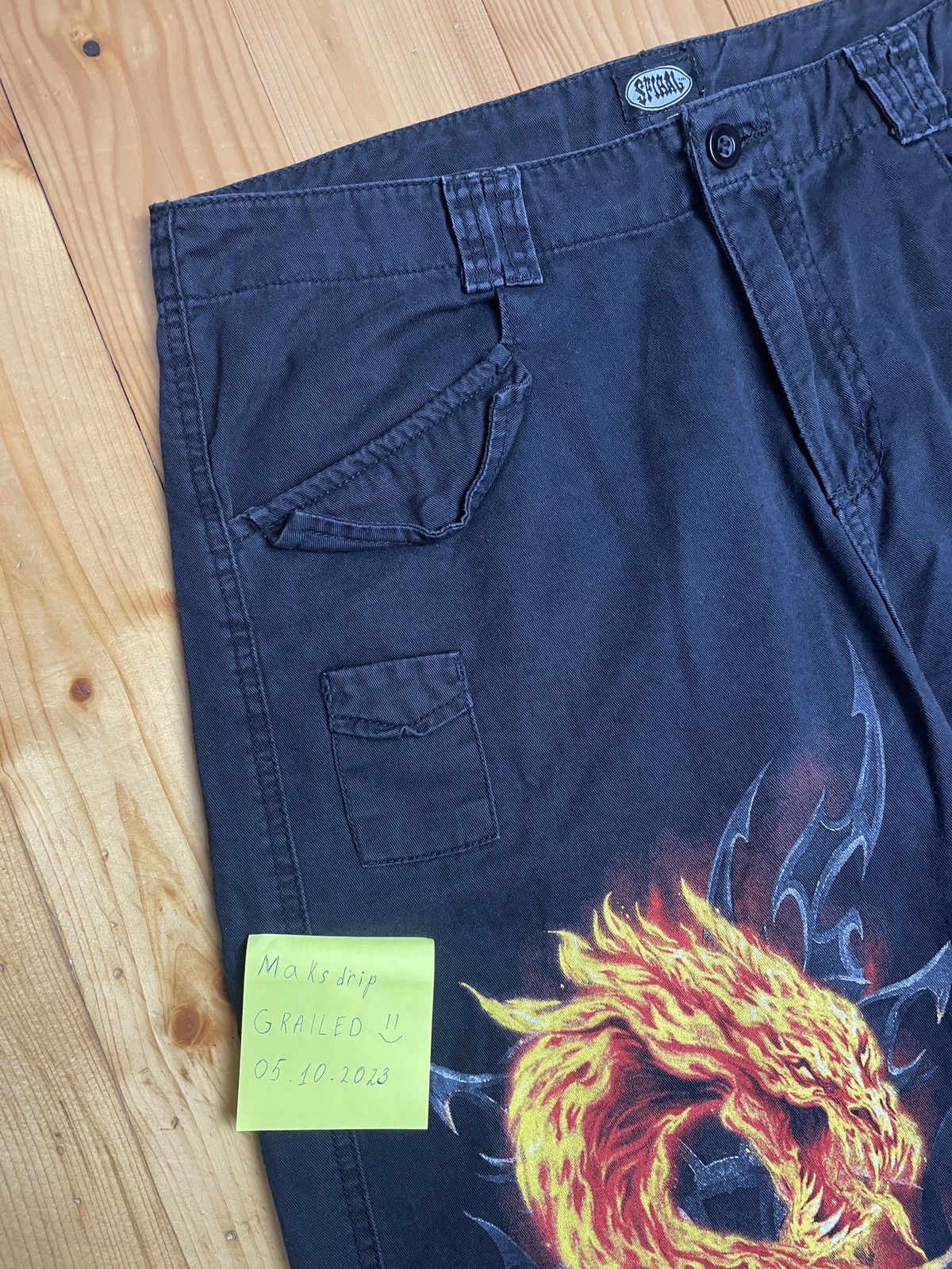 Vintage Vintage SPIRAL black shorts skull bone breeches y2k rare Size US 33 - 6 Thumbnail