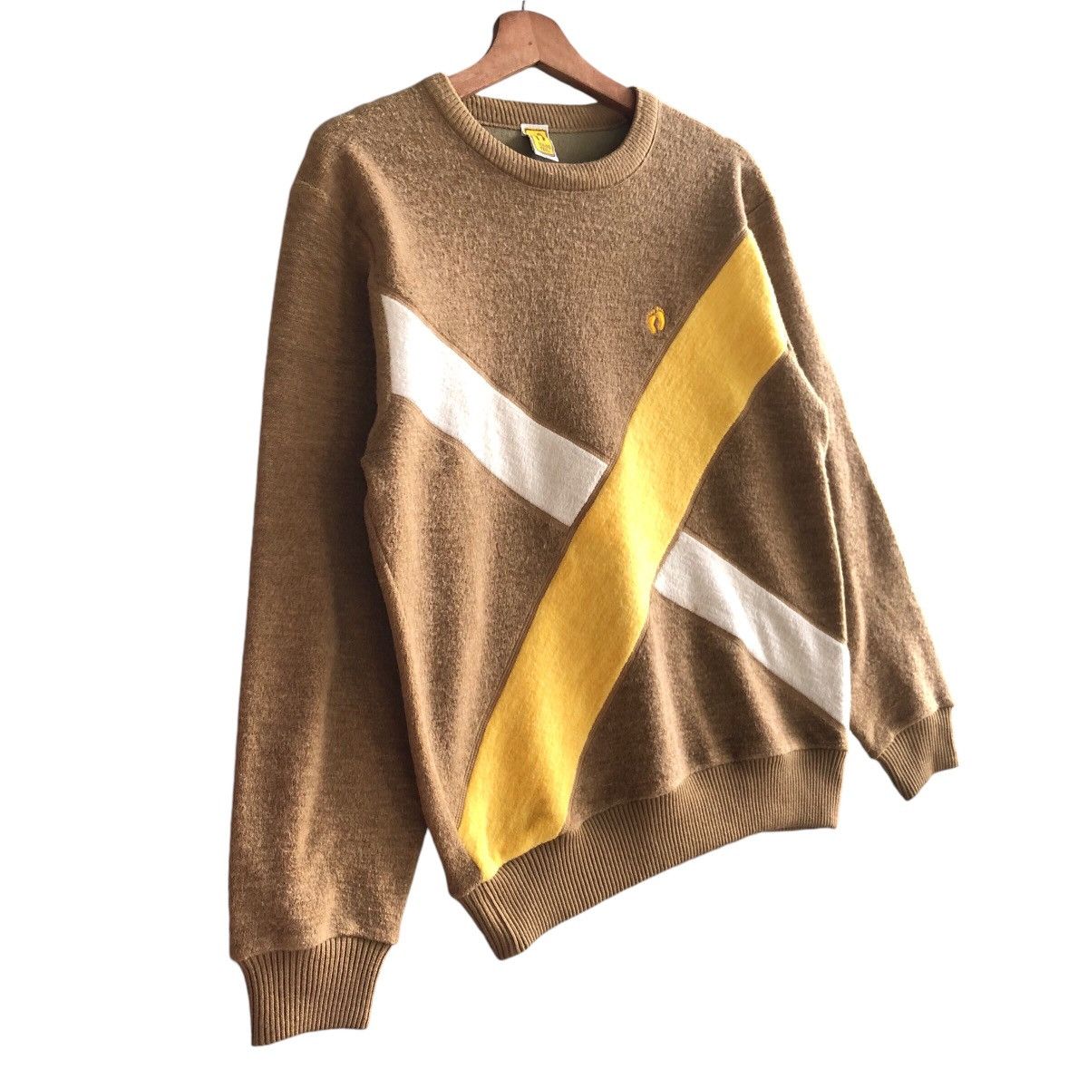 Hang Ten × Vintage Hang Ten Brown Vintage Sweatshirt Size L Size US L / EU 52-54 / 3 - 3 Thumbnail