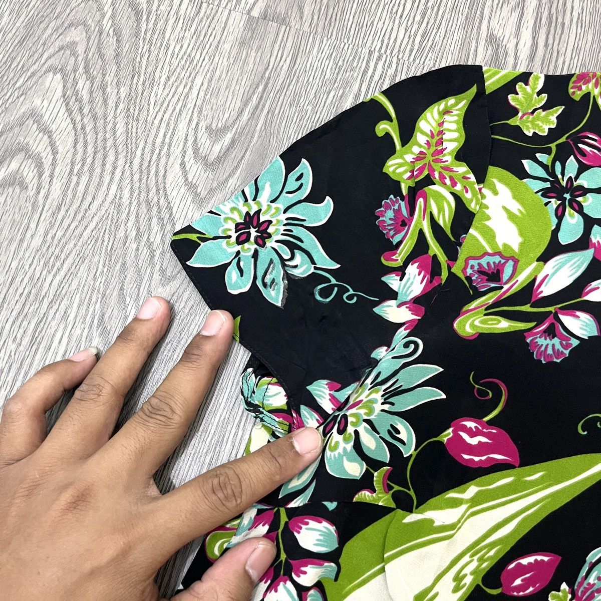 Prada Prada 2010s Floral Print Silk Top Blouse Designer Size XS / US 0-2 / IT 36-38 - 3 Thumbnail