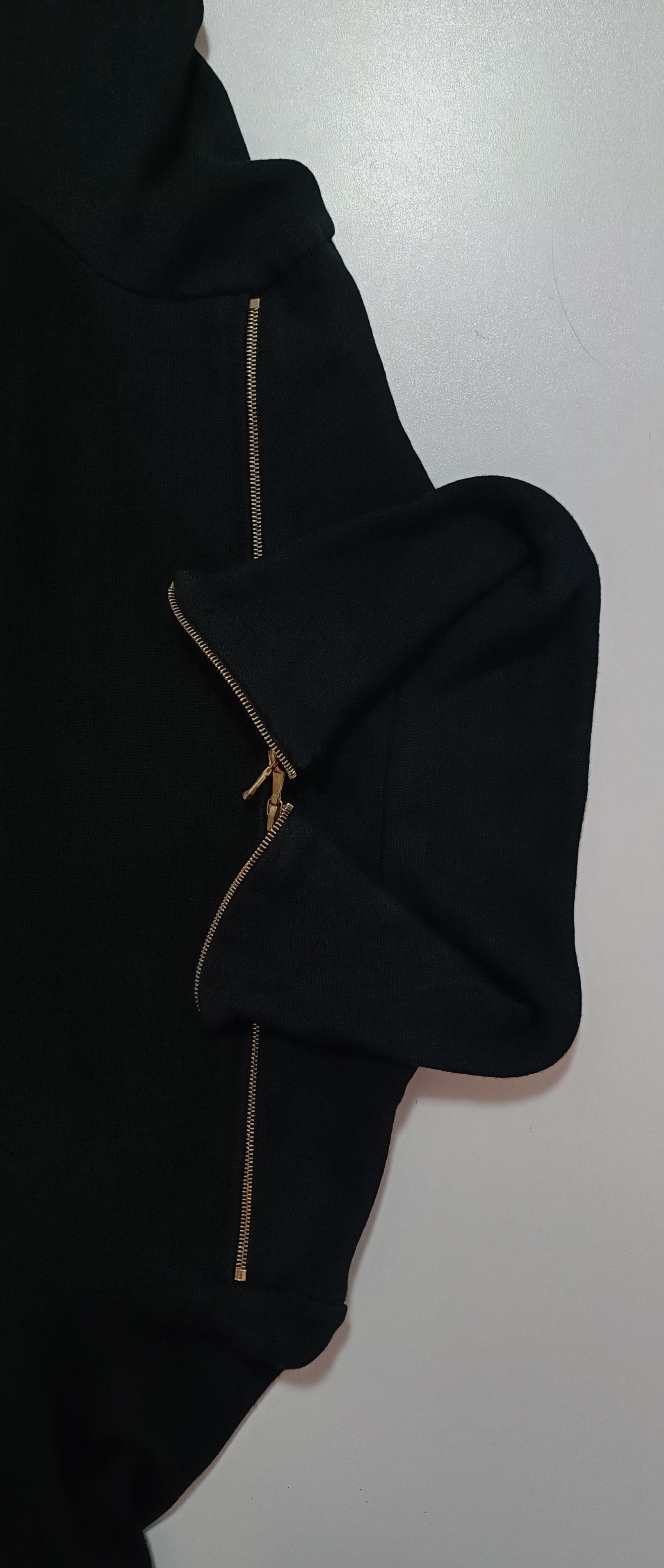 Jean Paul Gaultier Black sweater with Zippers on the front, above the bust. Size M / US 6-8 / IT 42-44 - 18 Thumbnail