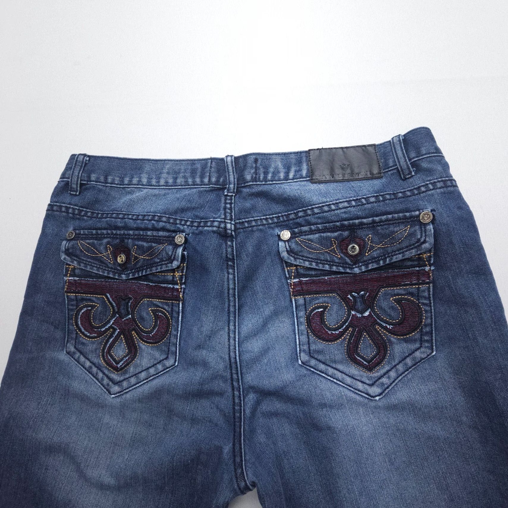 Vintage Raw Diamond Jeans Mens 36x32 Straight Dark Wash Embroidered 5-Pocket Denim Zip Blue Intl? Size US 36 / EU 52 - 5 Thumbnail