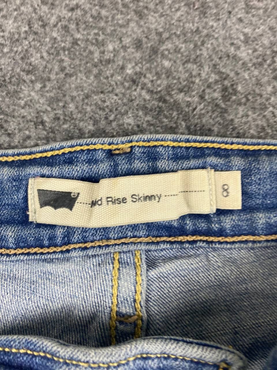 Levi's levis 575 mid rise skinny distressed denim Size 31" - 12 Thumbnail