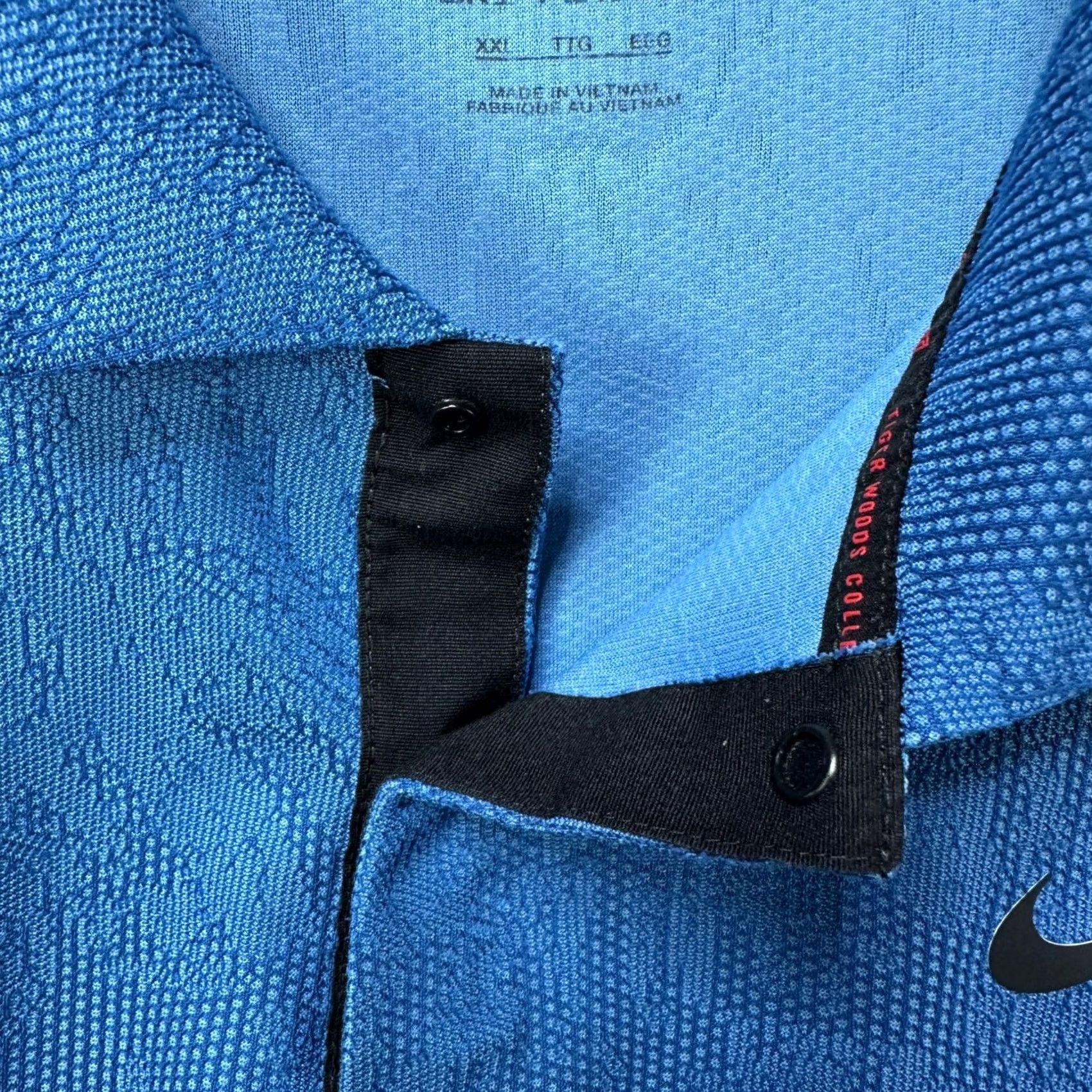Nike Nike Tiger Woods Collection Dri FIT Polo Shirt Golf Men 2XL Blue Short Sleeve Geometric Nike Dri-FIT Polo Shirt Mens Golf Apparel EUC Size US XXL / EU 58 / 5 - 7 Thumbnail