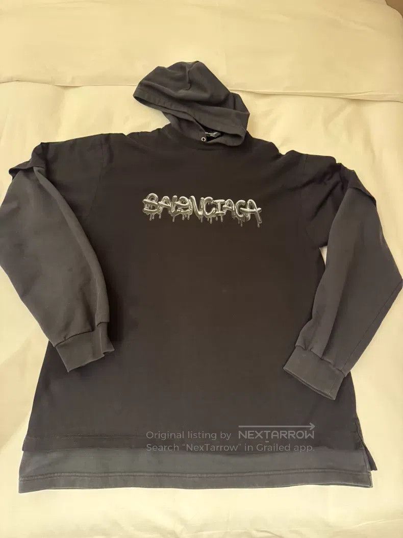 Balenciaga Balenciaga Printed Fake Two-Piece Hooded Sweatshirt Size US S / EU 44-46 / 1 - 1 Thumbnail