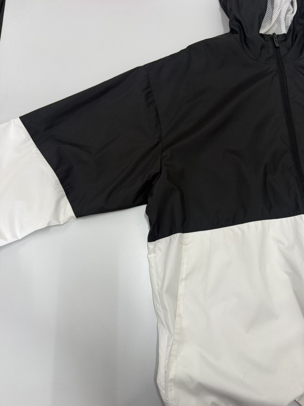 Puma 🔥 Puma Forever Better Two Tone Windbreaker Jacket Hoodie -XL Size US L / EU 52-54 / 3 - 10 Thumbnail