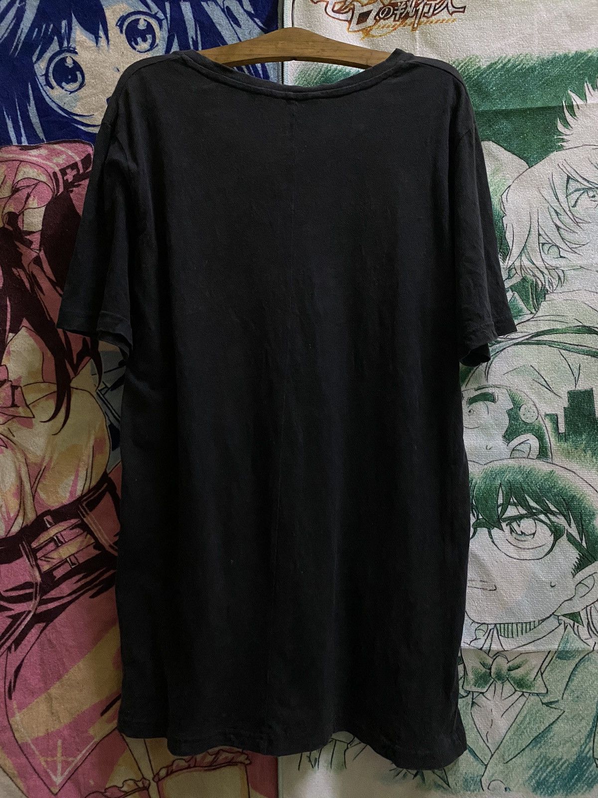 Jun Takahashi × Undercover × Uniqlo Uniqlo x Undercover by Jun Takahashi Size US M / EU 48-50 / 2 - 3 Thumbnail