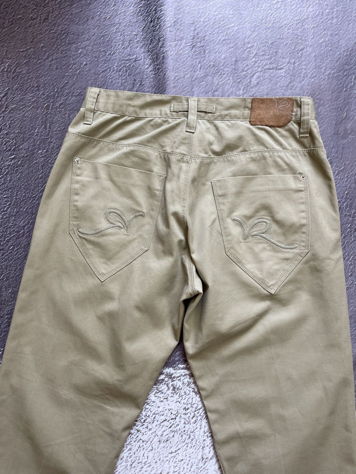 Rocawear Rocawear vintage beige chinos casual pants hype Size US 36 / EU 52 - 14 Thumbnail