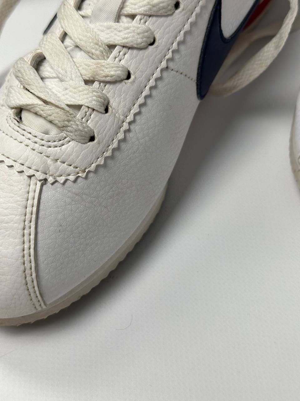 Nike Vintage Cortez Forrest Gump Basic Leather Shoes Size US 8 / EU 41 - 7 Thumbnail