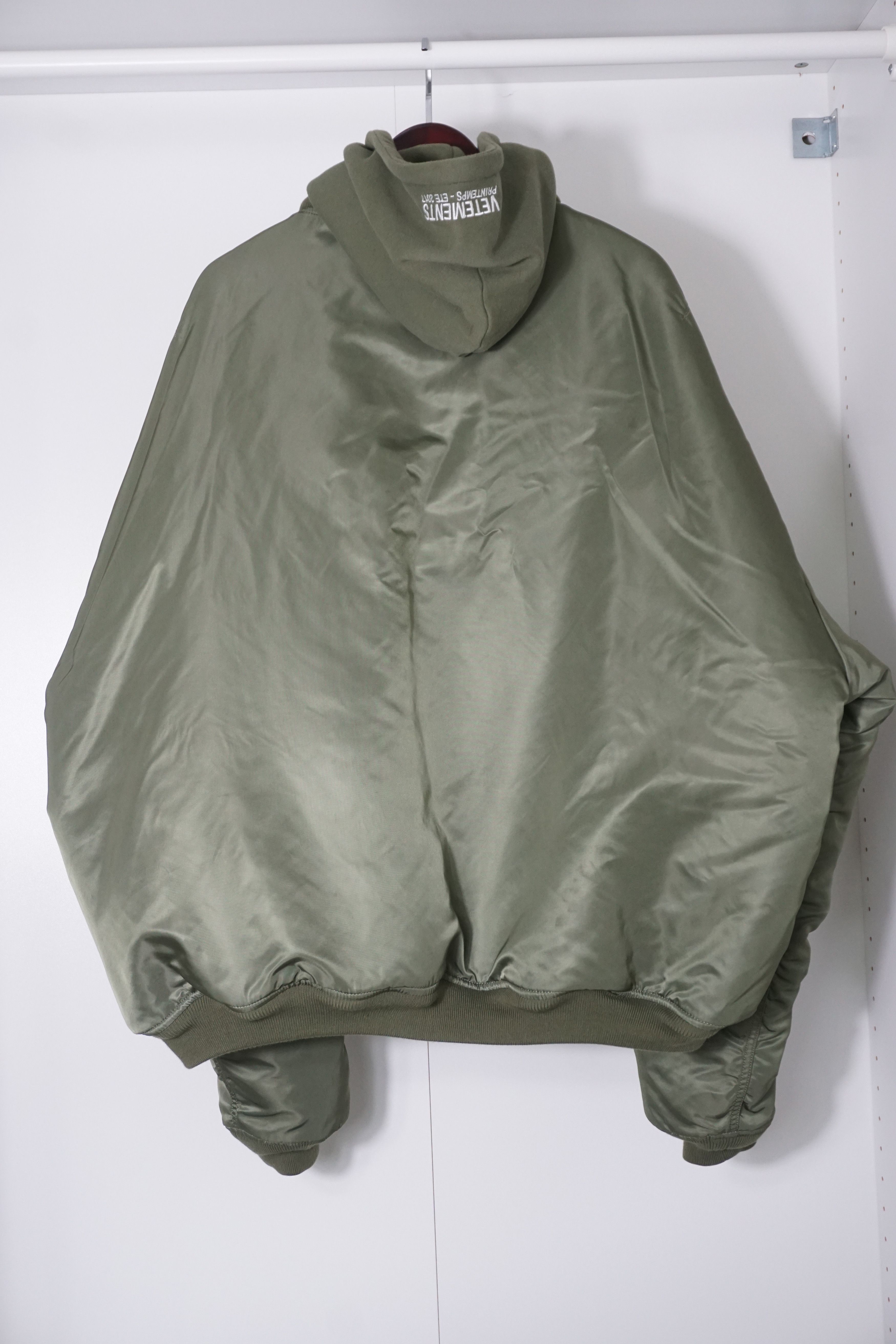 Alpha Industries × Vetements SS17 Oversized Bomber Size US M / EU 48-50 / 2 - 2 Thumbnail