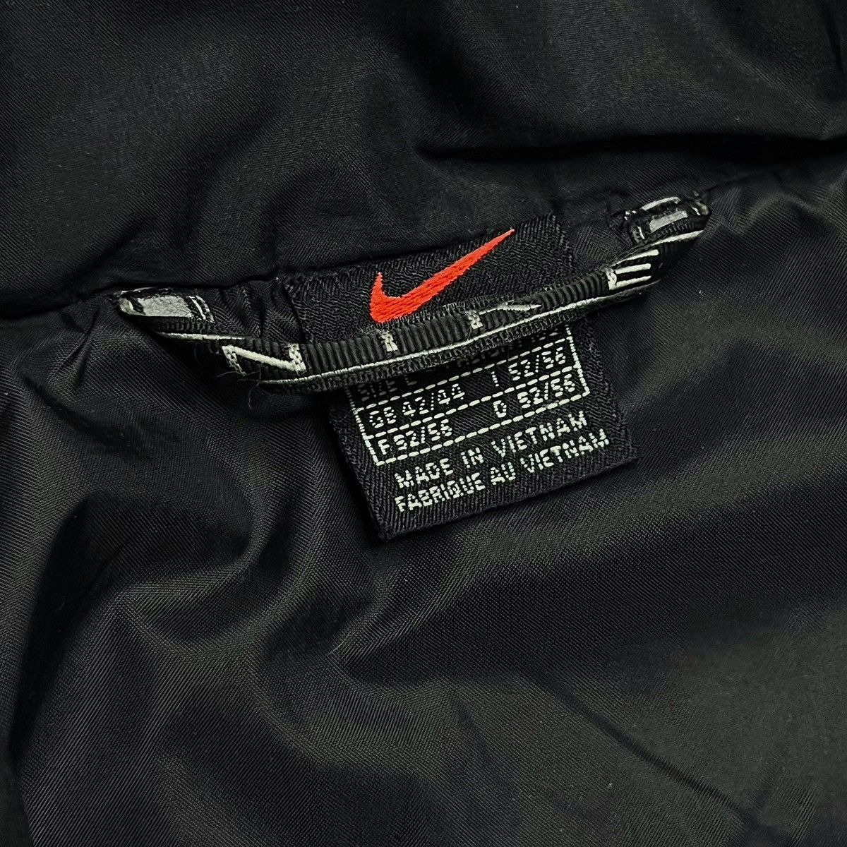 Nike Vintage Nike 90s jacket Size US L / EU 52-54 / 3 - 11 Thumbnail