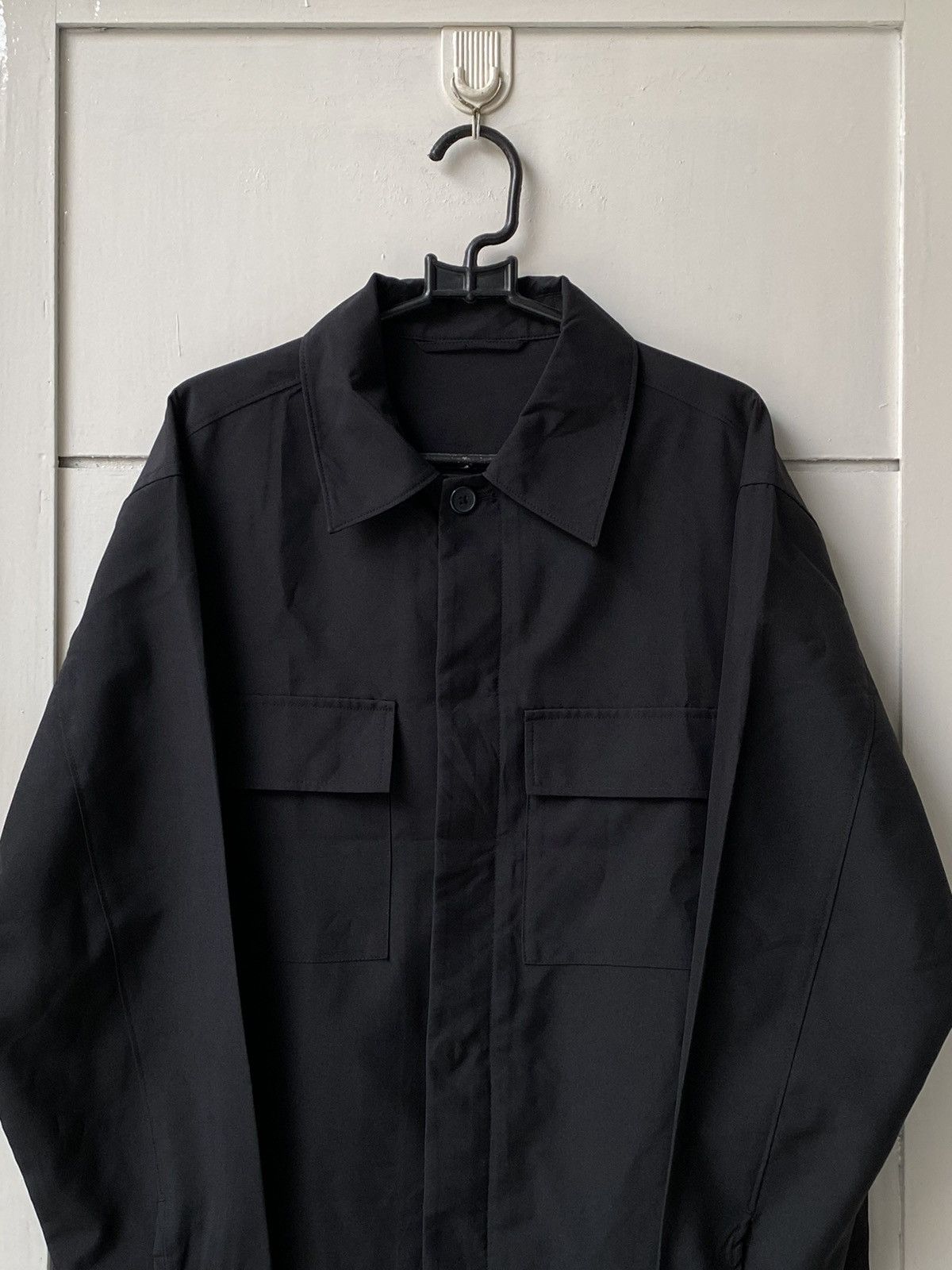 GU GU Pocket Boxy Oversize Black Outer Shirt Size US M / EU 48-50 / 2 - 9 Thumbnail