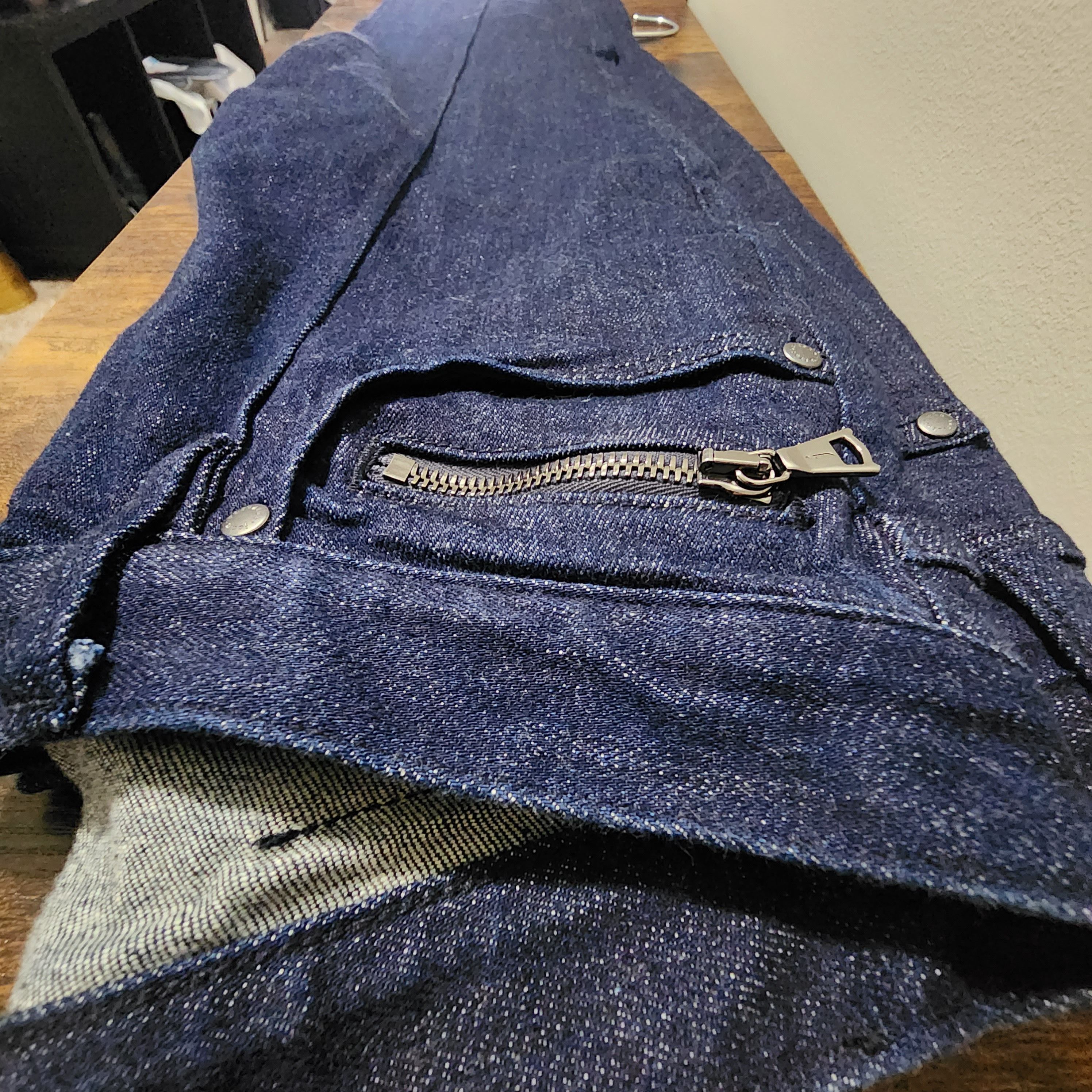 John Varvatos John Varvatos Raw Indigo Denim Jeans Zipper Pocket Size US 29 - 4 Thumbnail
