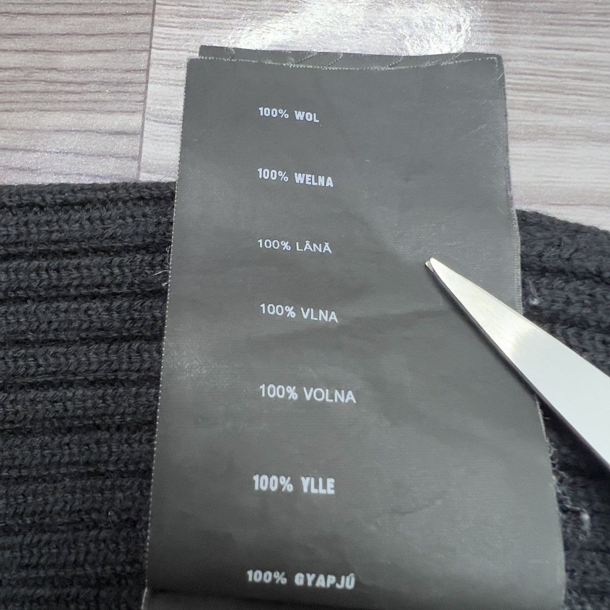 Prada Prada Linea Rossa Ribbed Wool Beanie Size ONE SIZE - 10 Thumbnail