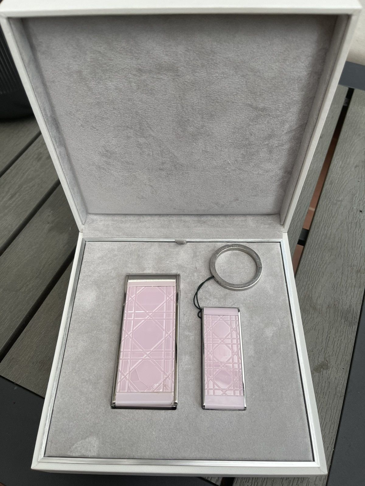 Christian Dior Monsieur Vintage Dior Phone limited edition Size ONE SIZE - 1 Thumbnail