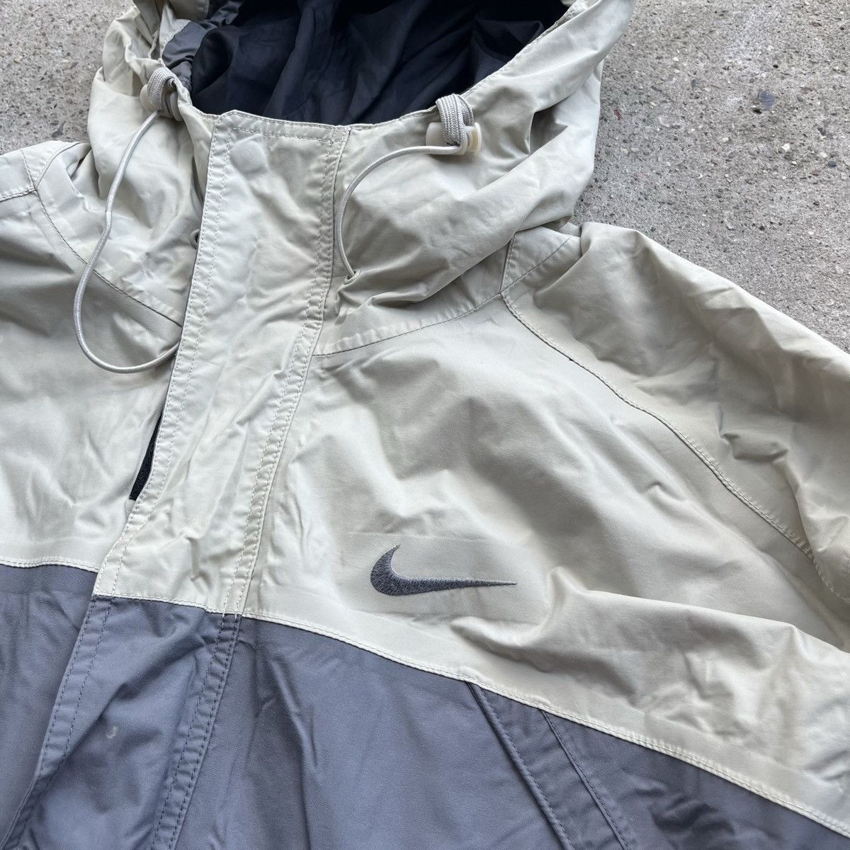 Nike × Nike ACG Nike ACG 3 Outer Layer Full Zip Hood Clima Jacket beige grey Size US XL / EU 56 / 4 - 4 Thumbnail