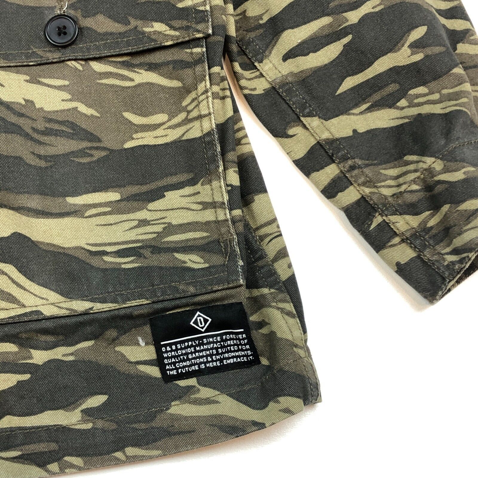 H&M Divided H&M Tiger Camo Chore Shirt Jacket Size M Medium Size US M / EU 48-50 / 2 - 2 Thumbnail