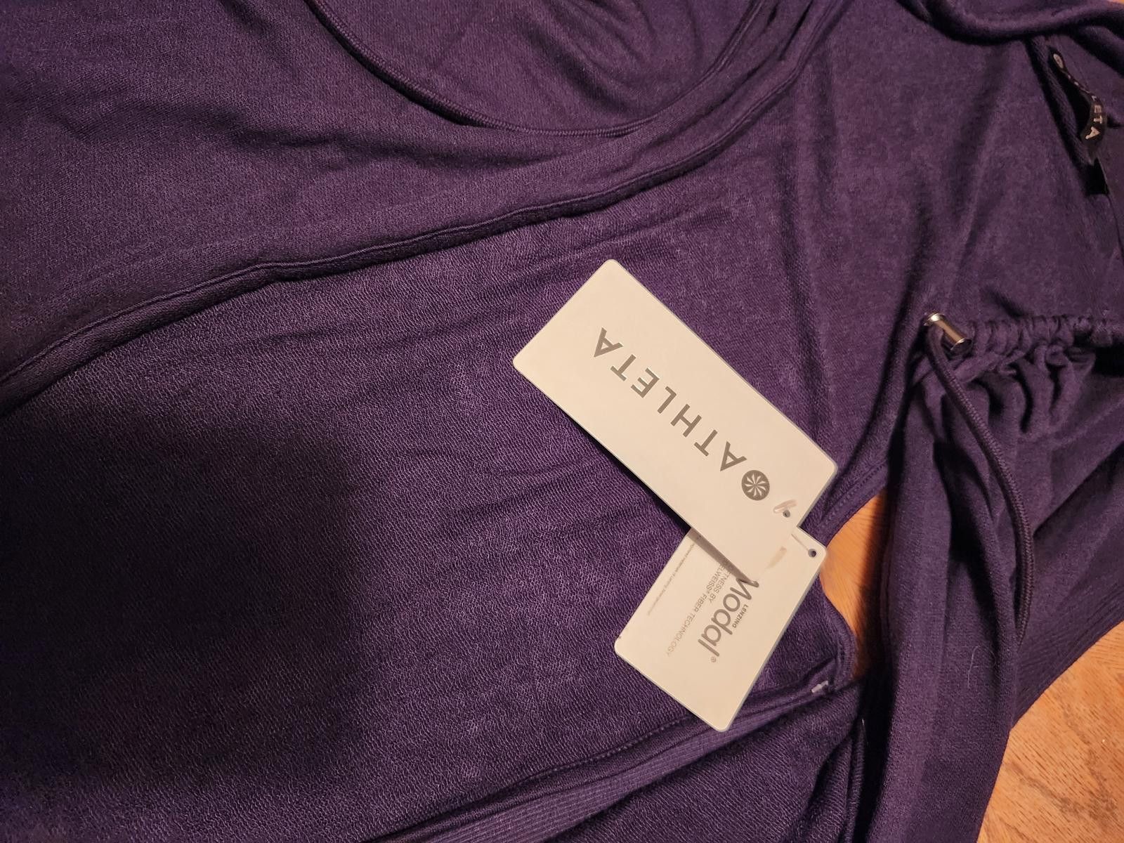 Designer Athlete navy sleevles jersey top. Size XS / US 0-2 / IT 36-38 - 3 Thumbnail