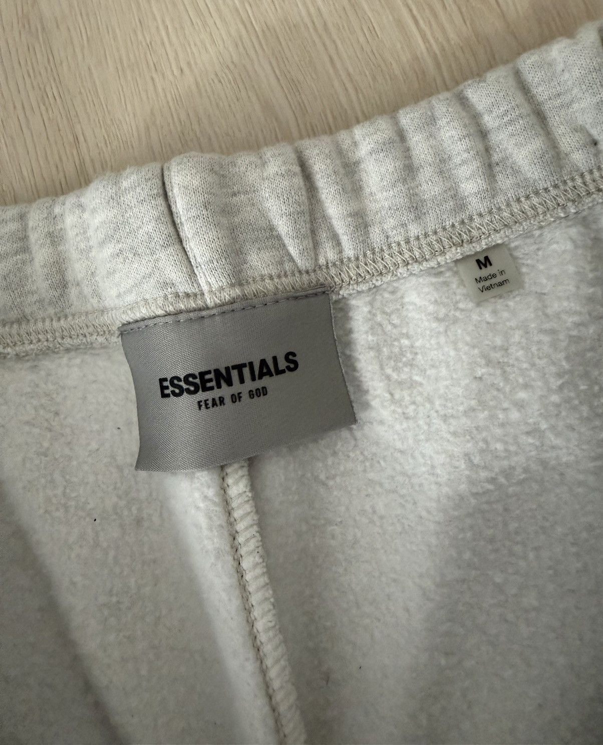 Essentials Fear of God Essentials SS22 Sweatshort Light Oatmeal Size US 34 / EU 50 - 5 Thumbnail