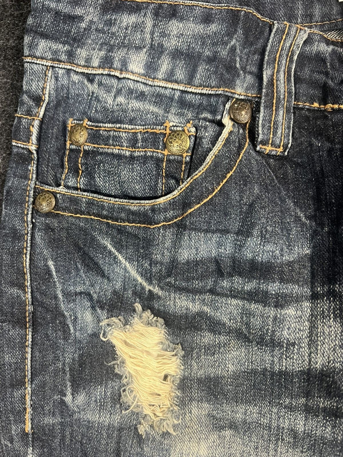 If Six Was Nine Sorridere Lightning Whiskered Distressed Fade Flare Jeans Size US 30 / EU 46 - 4 Thumbnail