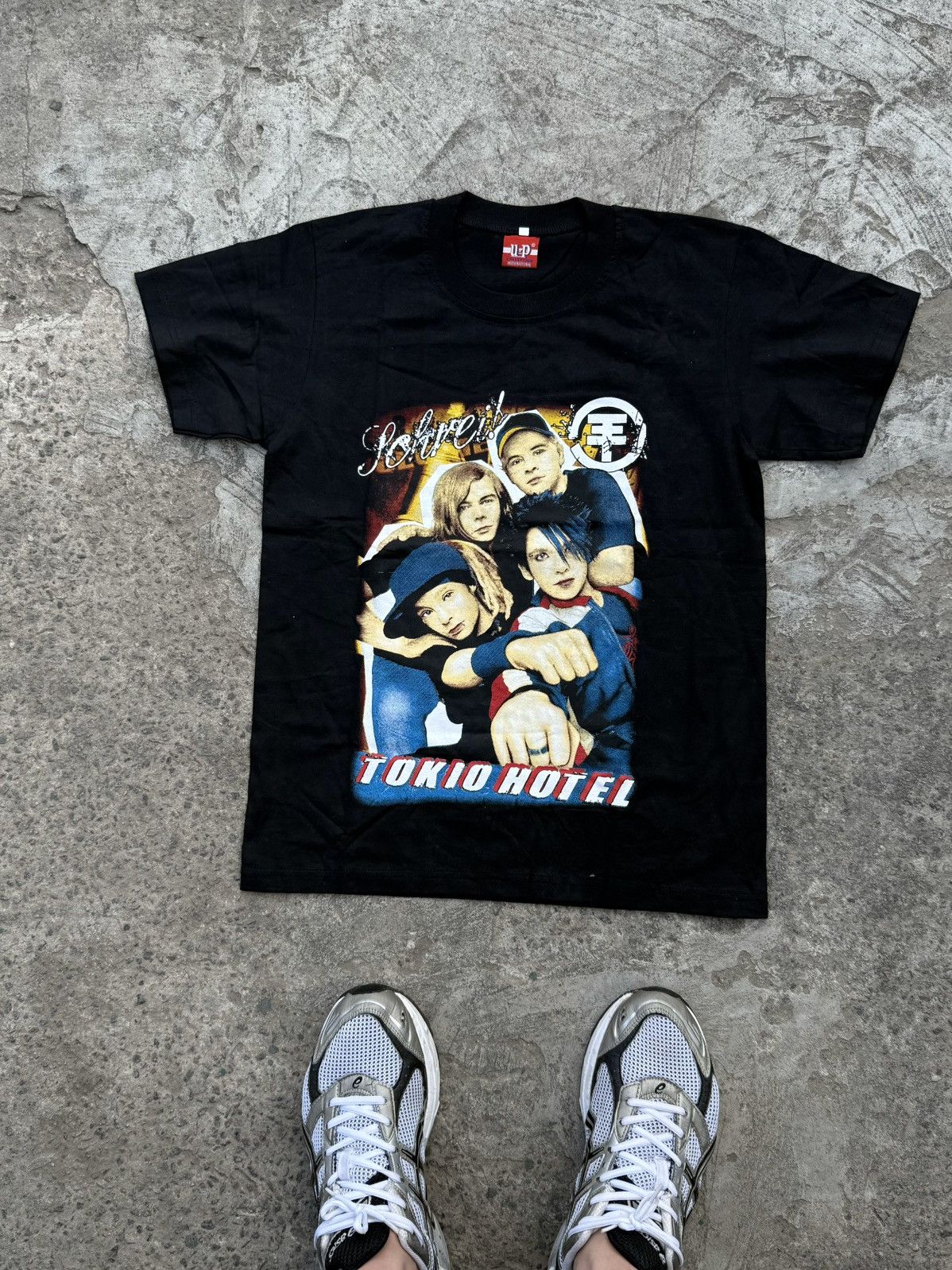 Band Tees Tokio Hotel Y2K Vintage Avant Garde Rare 00s Band T-shirt Size US M / EU 48-50 / 2 - 3 Thumbnail