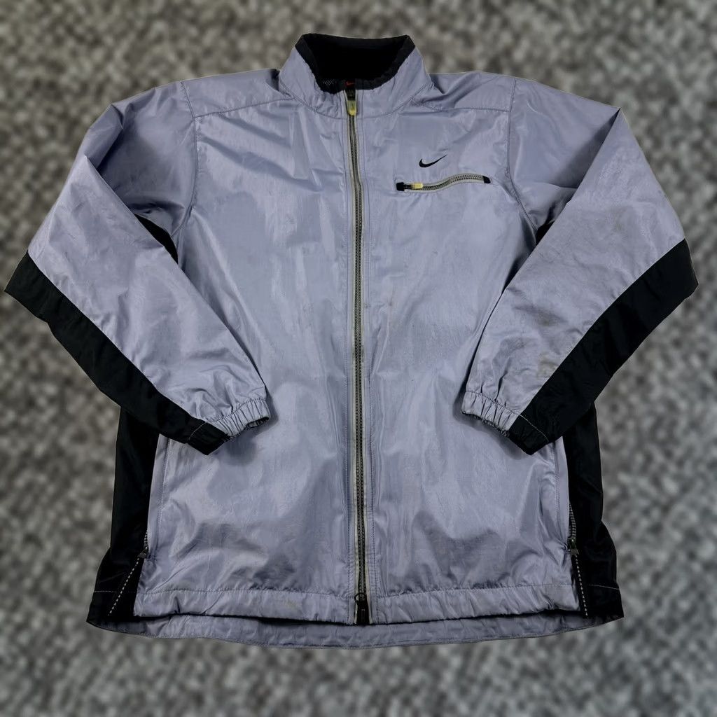 Nike VINTAGE Nike Windbreaker Jacket Womens Small Reflective Full Zip Activewear Running & Jogging, Walking, Gym & Training Size S / US 4 / IT 40 - 1 Thumbnail