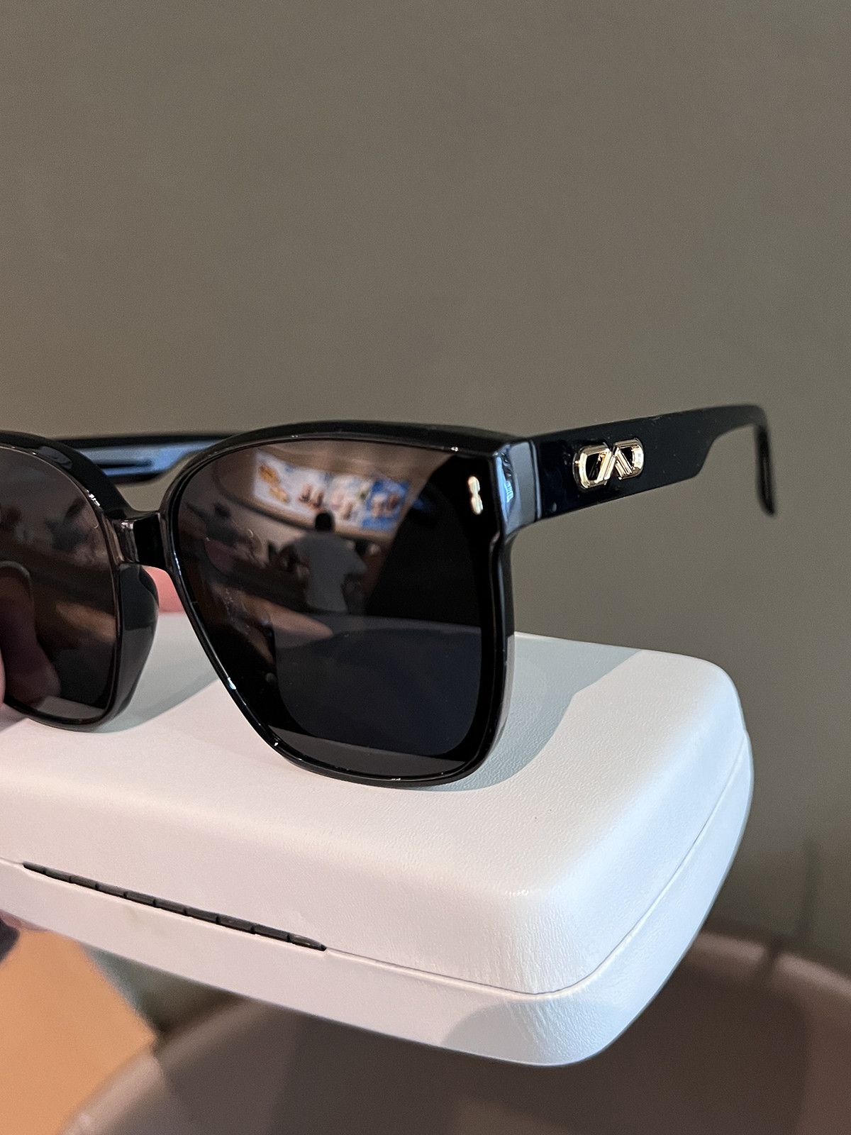 VIBE Matchless Street ins style custom avant-garde sunglasses Size ONE SIZE - 2 Thumbnail