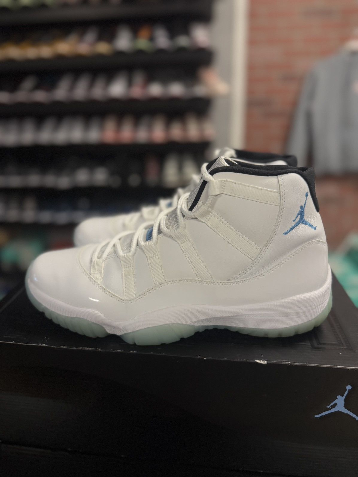 Jordan Brand × Nike Jordan 11 Legand Blue Size 11.5 2014 OG Clean 🧼 Size US 11.5 / EU 44-45 - 11 Thumbnail