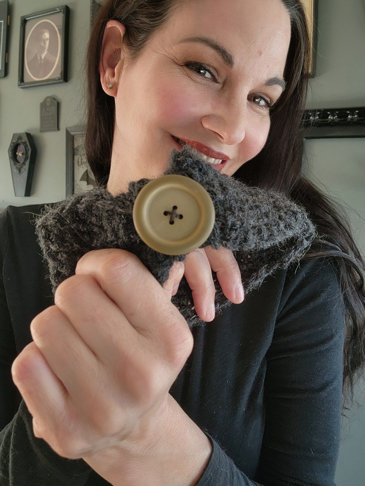 Handmade Hand Knit Headband, Earwarmer in Gray, with a Vintage Button Size ONE SIZE - 7 Thumbnail