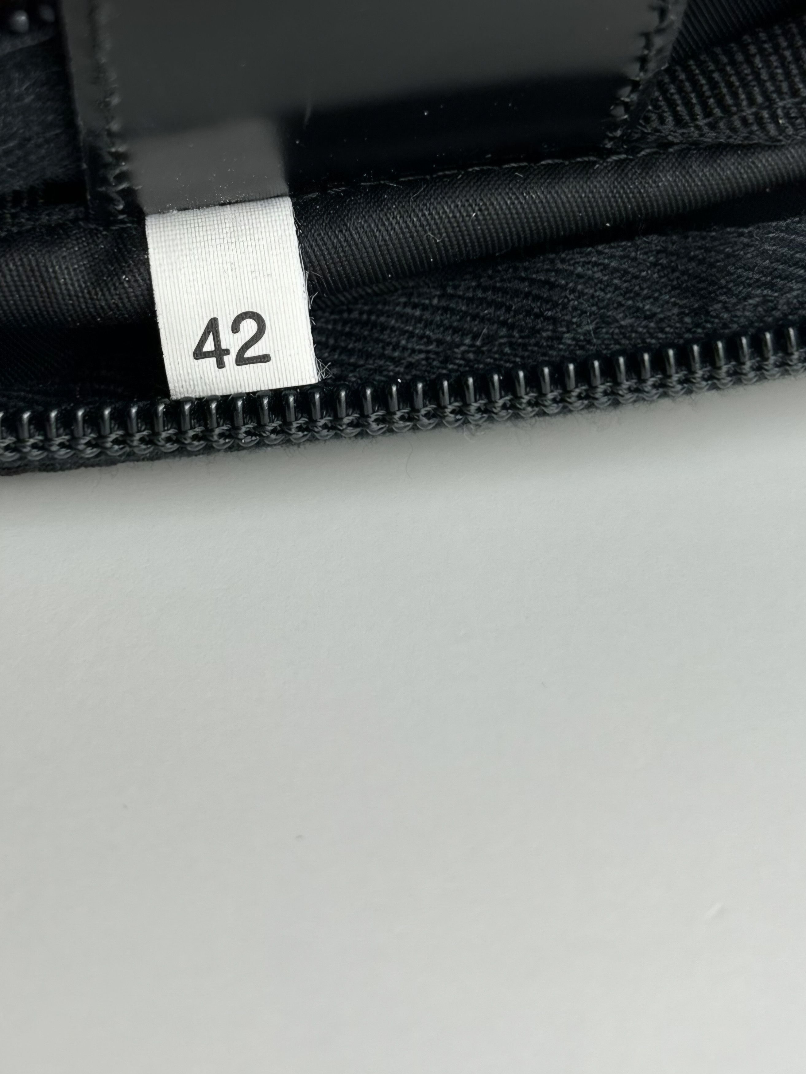 Prada Vintage prada nylon triangle logo clutch/ toiletry bag Size ONE SIZE - 16 Thumbnail