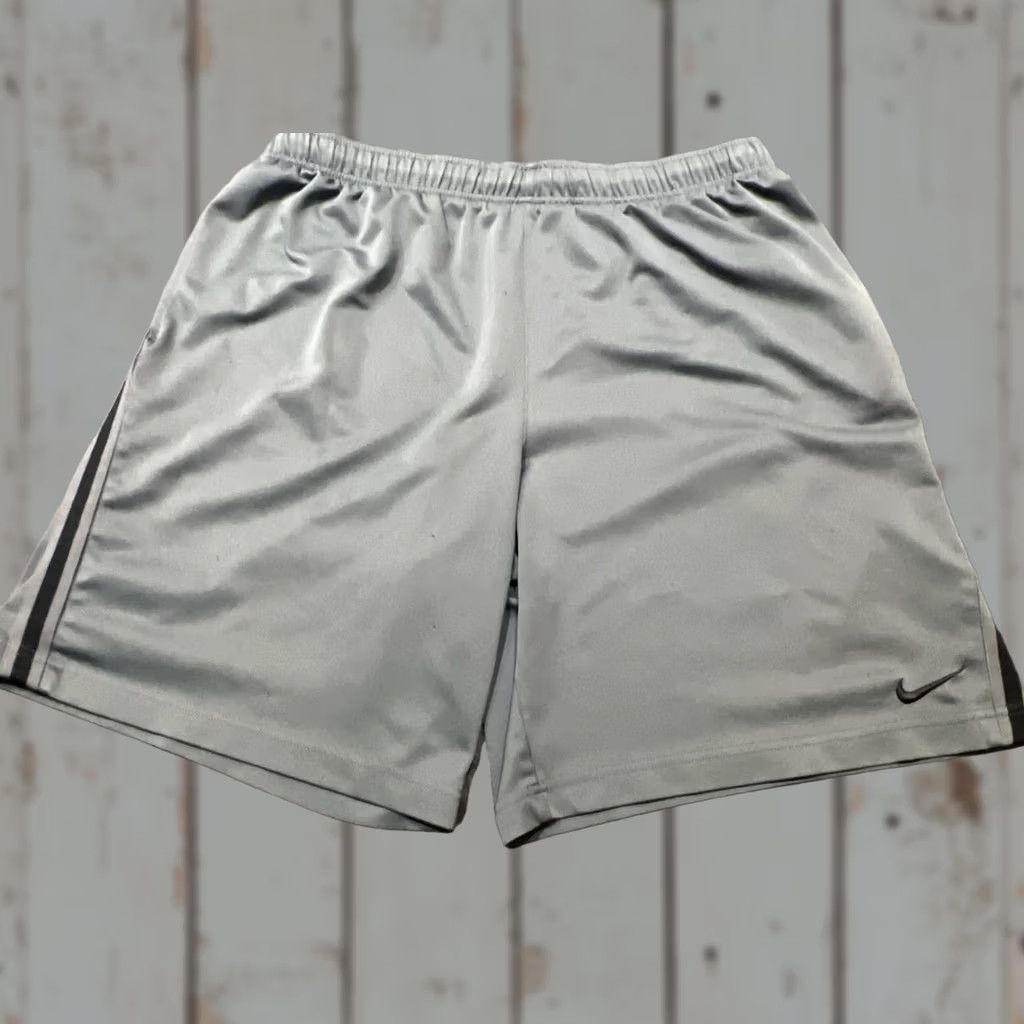 Nike Nike Men’s Dri-Fit Shorts Gray XL Running Shorts Athletic Pockets Adjustable Waist Lightweight Size US 36 / EU 52 - 1 Thumbnail