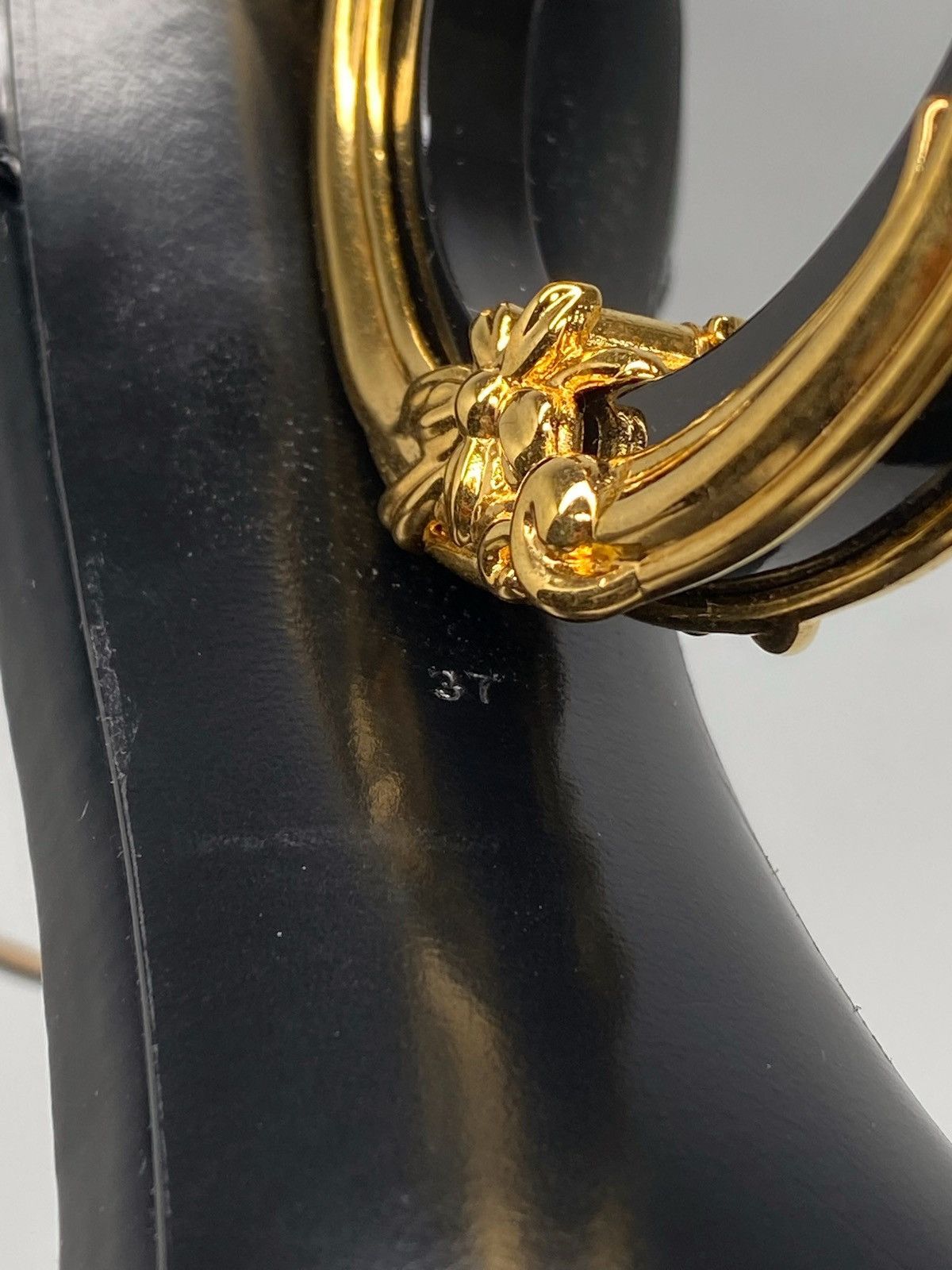 Dolce & Gabbana Dolce&Gabbana Sculpted-Heel DG Leather Sandals size 37 Size US 7 / IT 37 - 13 Thumbnail