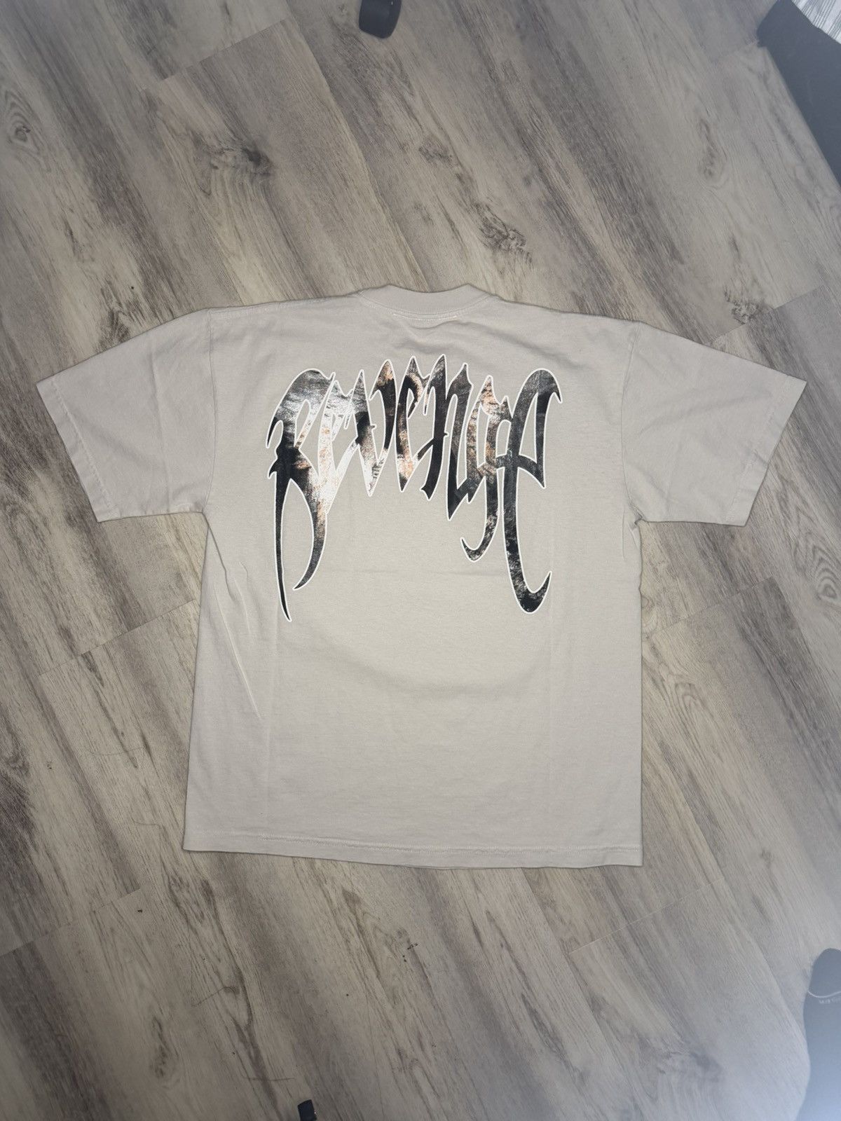Revenge Revenge Angel Kiss Tee sz M Size US M / EU 48-50 / 2 - 3 Thumbnail