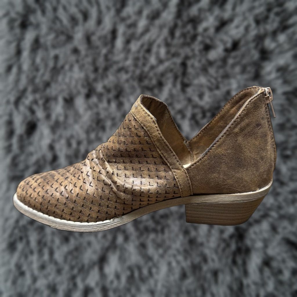 Vintage Report Daxton Boots Womens 7.5 Brown Ankle Bootie Cutout Perforated Low Heel Boots Casual Geometric Laser-Cut Breathable WMS 7.5 DAXTON Womens Size US 8 / IT 38 - 1 Thumbnail