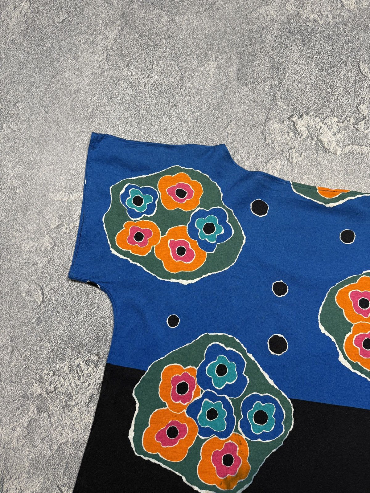Yves Saint Laurent YSL Tee Yves Saint Laurent Tee Flowers Pattern Size S / US 4 / IT 40 - 5 Thumbnail