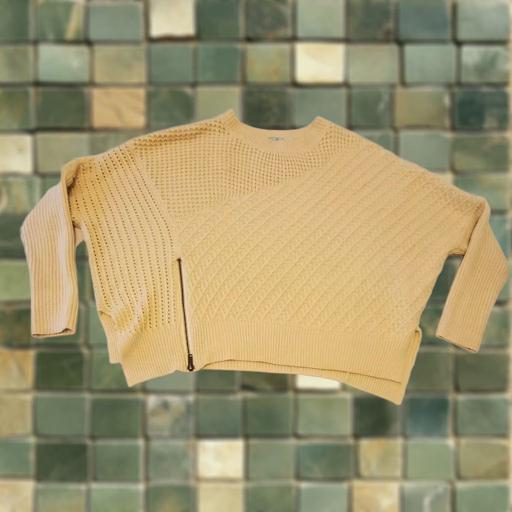Anthropologie Anthropologie She+Sky Sweater Cream One Size 3/4 Length Sleeve Heavy Knit Boxy Size ONE SIZE - 1 Thumbnail