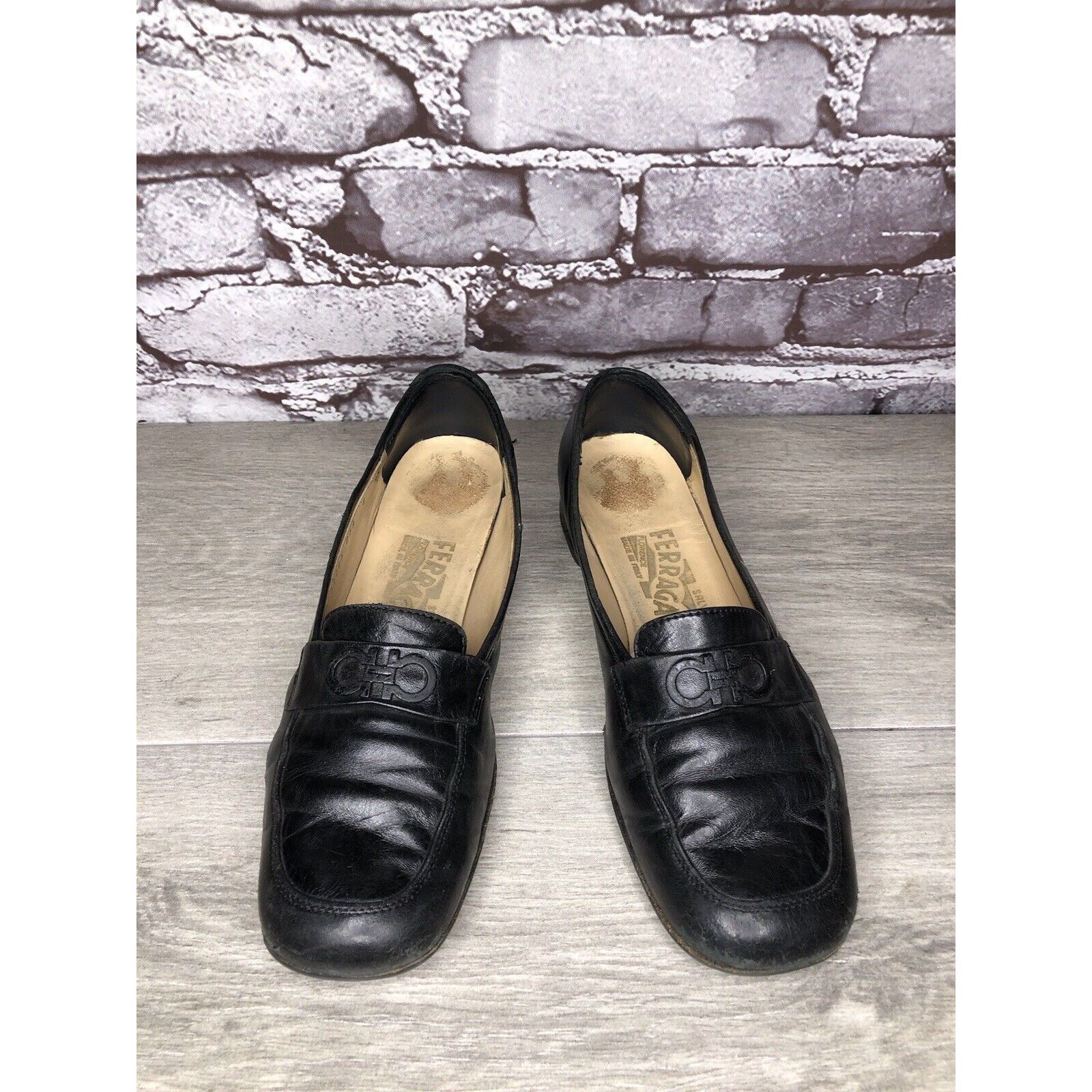 Salvatore Ferragamo Salvatore Ferragamo Black Leather Logo Slip On Loafer Shoes Size US 6 / IT 36 - 23 Thumbnail