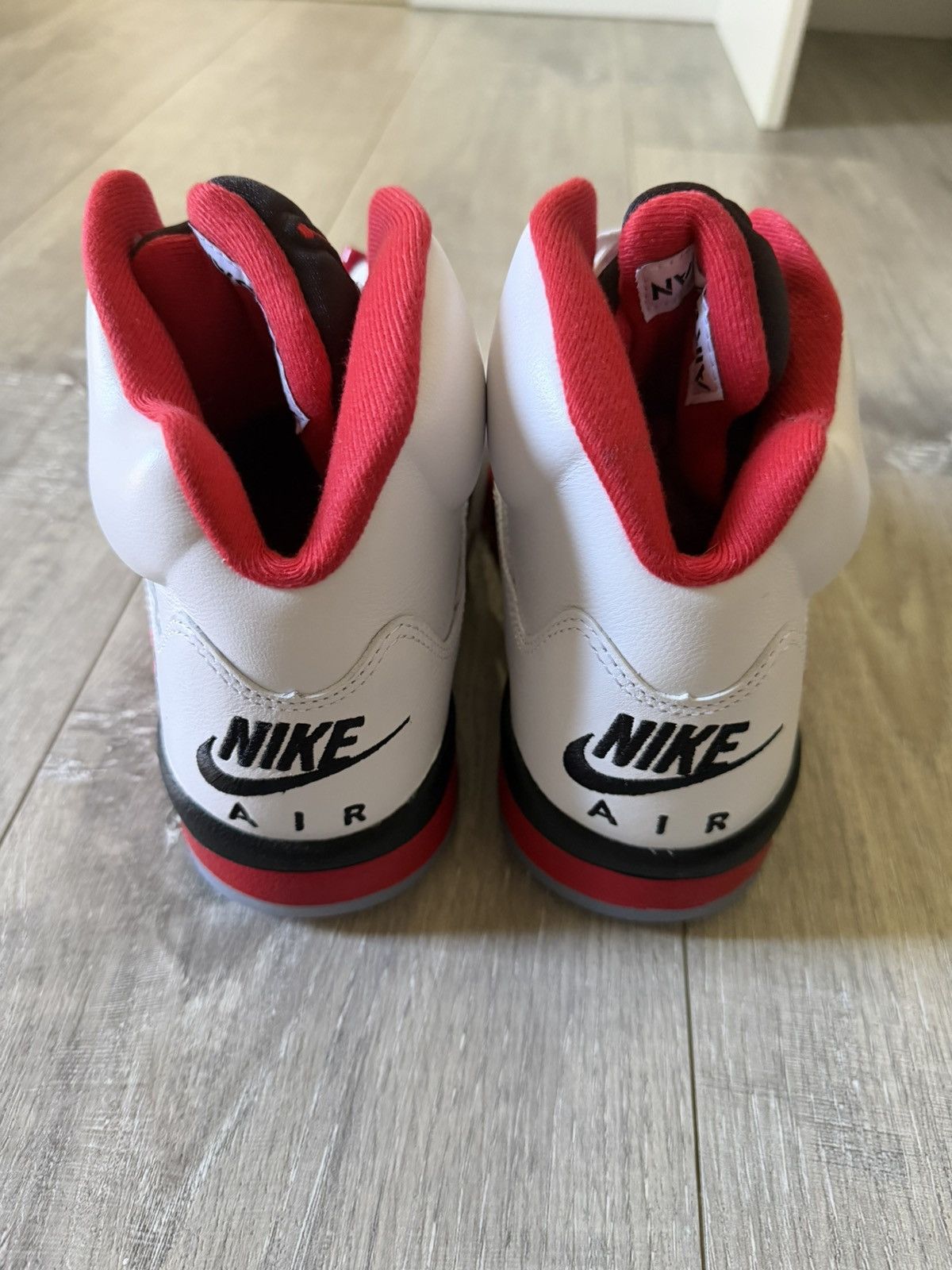 Jordan Brand Jordan 5 Black Tounge Size US 8.5 / EU 41-42 - 4 Thumbnail