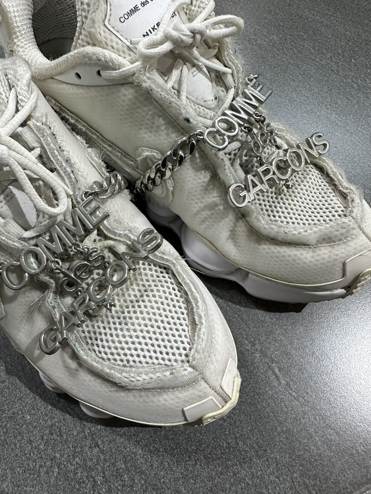 Comme des Garcons × Nike COMME DES GARÇONS X NIKE SHOX TL White Sneaker Size US 9 / EU 42 - 2 Thumbnail
