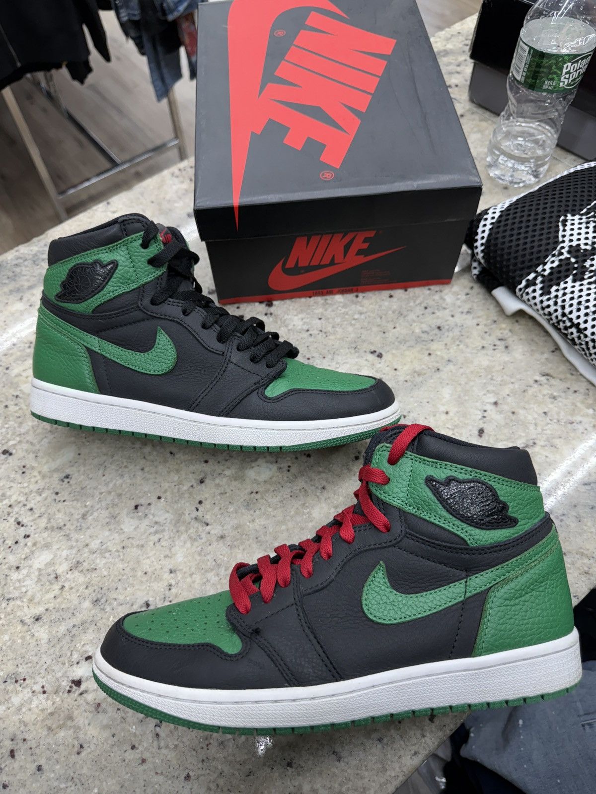 Jordan Brand Air Jordan Pine Green 1s Size US 8.5 / EU 41-42 - 1 Thumbnail