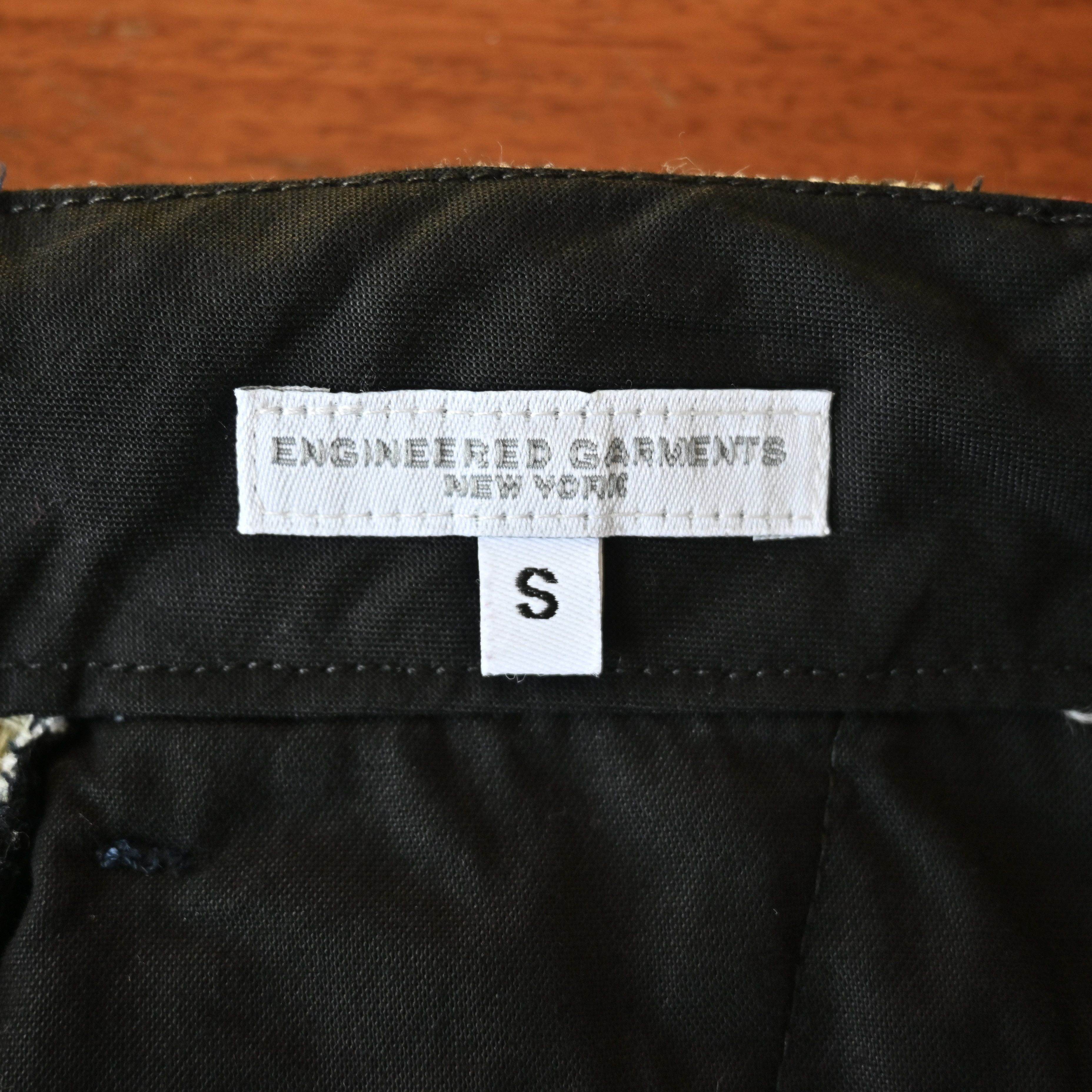 Engineered Garments Engineered Garments "Ghurka Short", Hawaiian patchwork, S Size US 32 / EU 48 - 15 Thumbnail